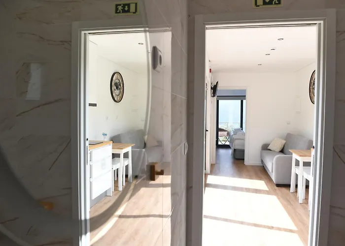 Vizinhos Do Sol * Valadares (Viseu)